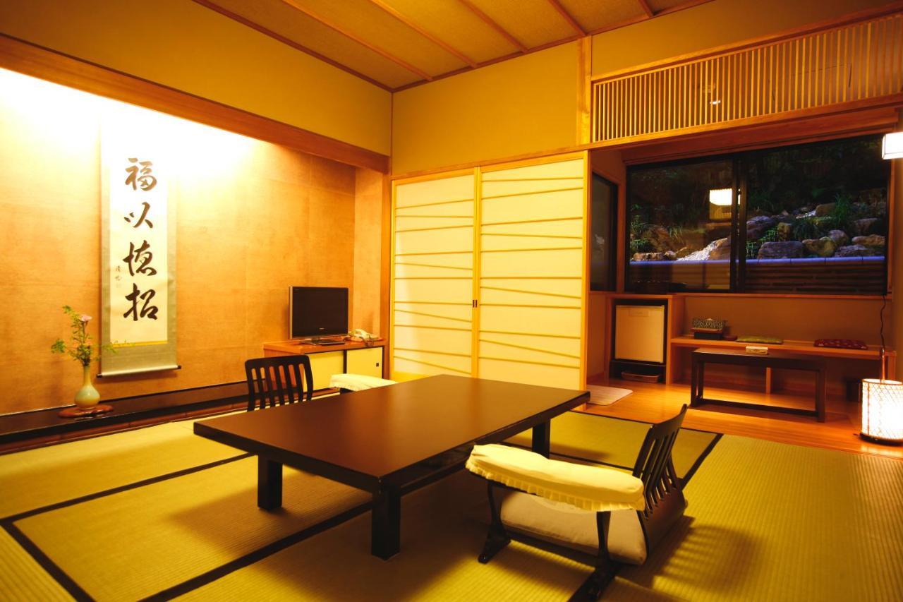 Kyoto Arashiyama Onsen Ryokan Togetsutei Dış mekan fotoğraf
