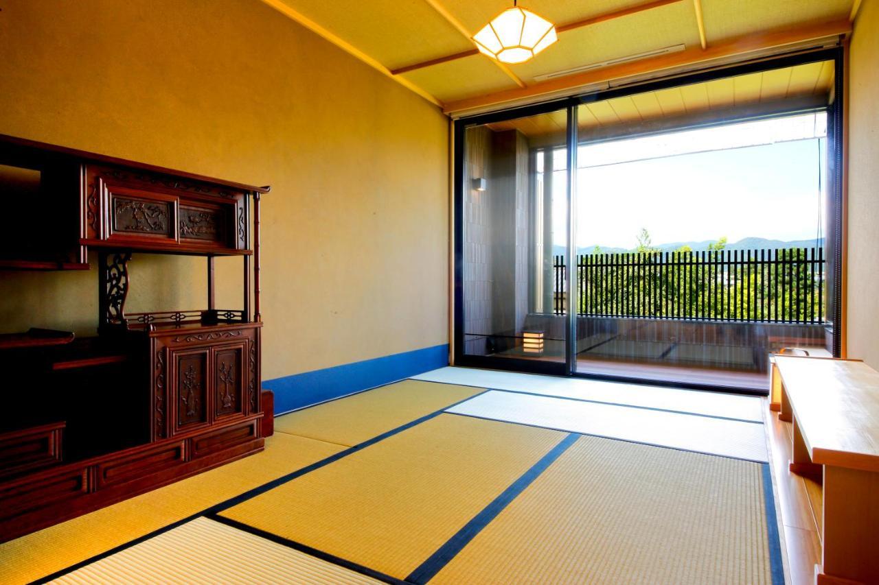 Kyoto Arashiyama Onsen Ryokan Togetsutei Dış mekan fotoğraf